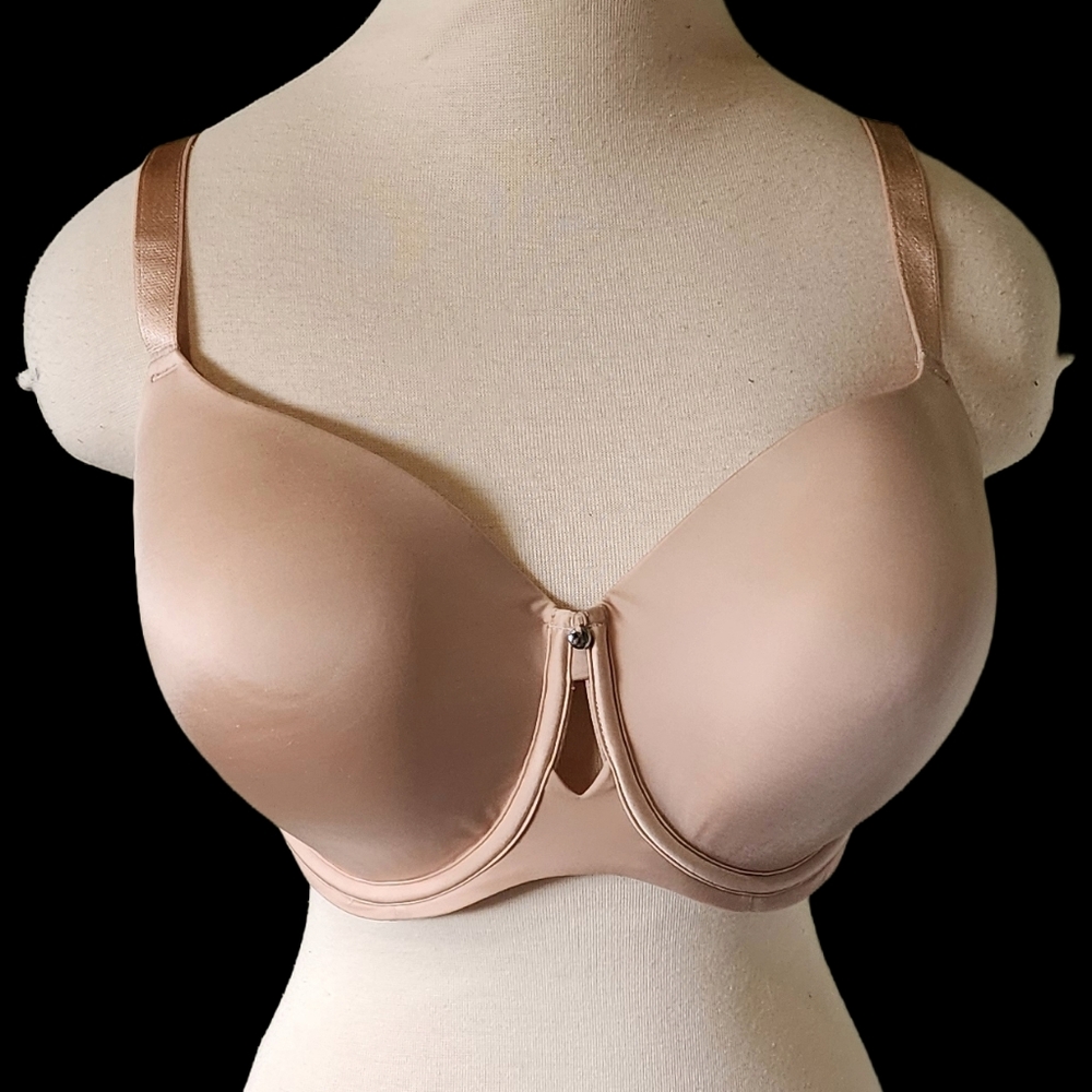 Bare Necessities Eva Keyhole T-Shirt Bra NWT